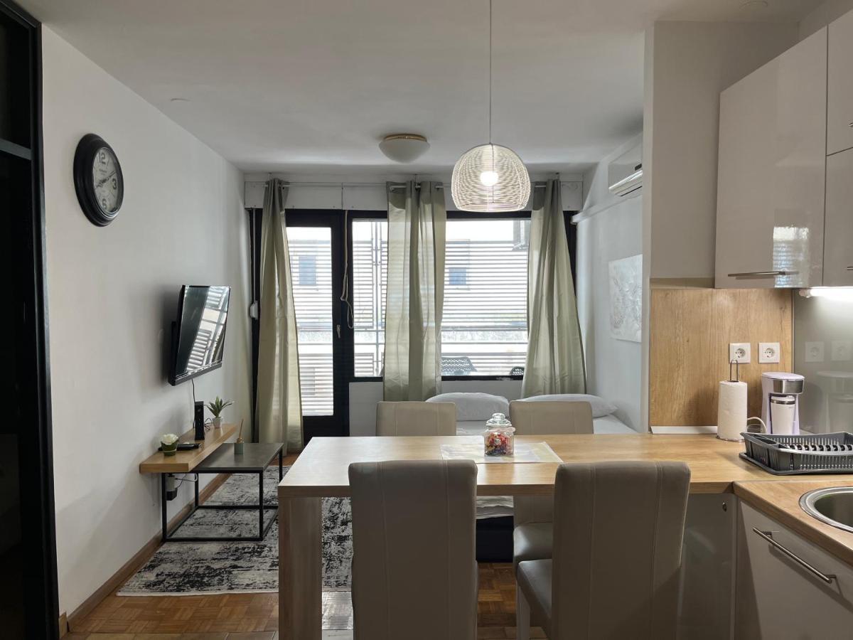 Iva Apartman